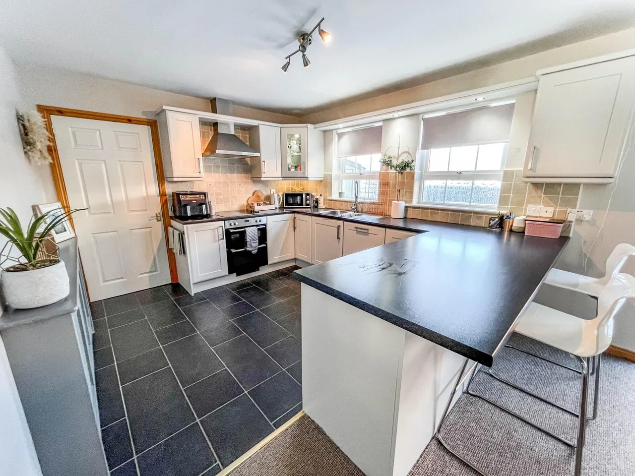 Berkeley Hall Court, Lisburn, BT27, photo 9