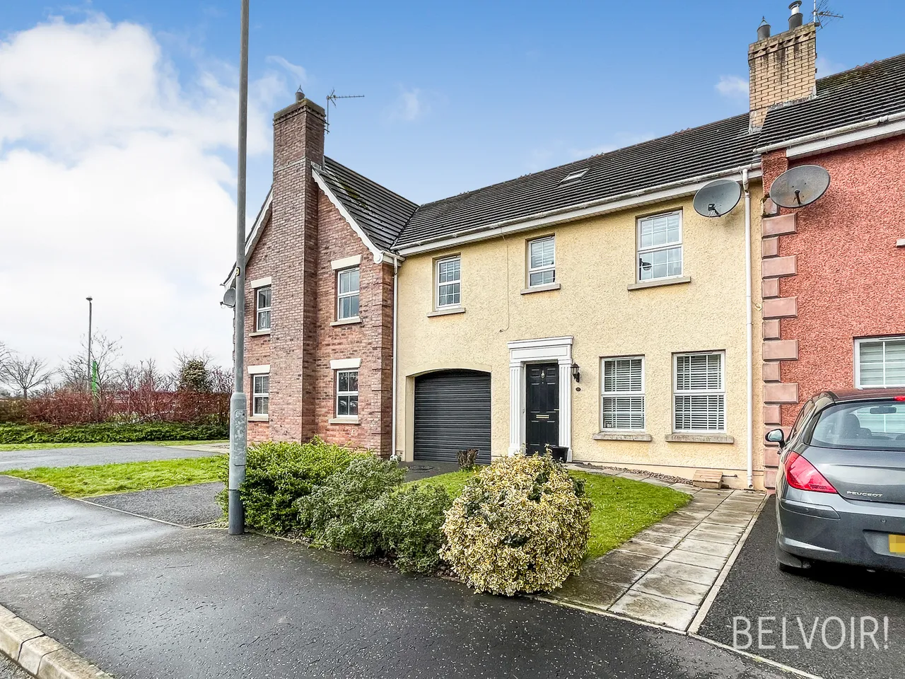 3 bed house for sale — Berkeley Hall Court, Lisburn, BT27