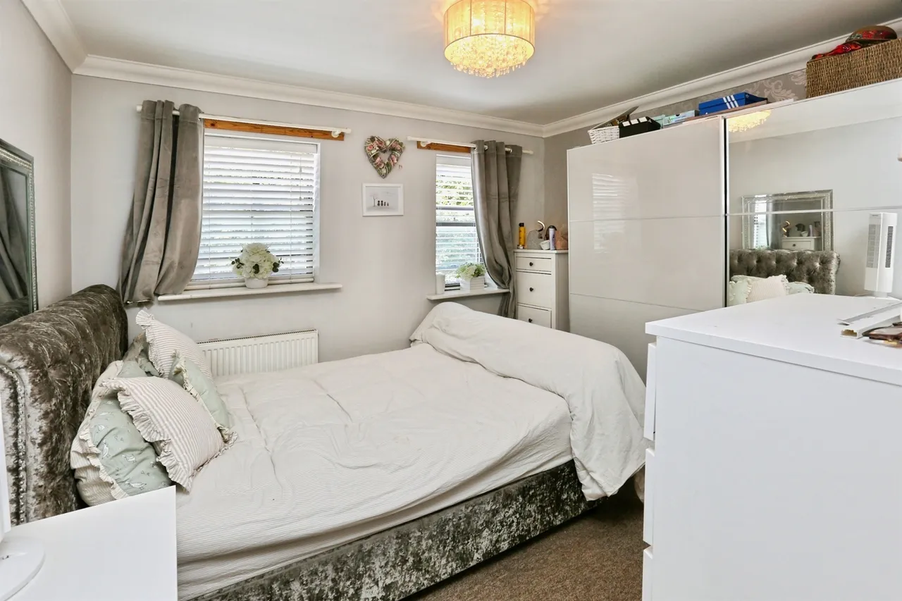 Avenue Road, Gosport, photo 4