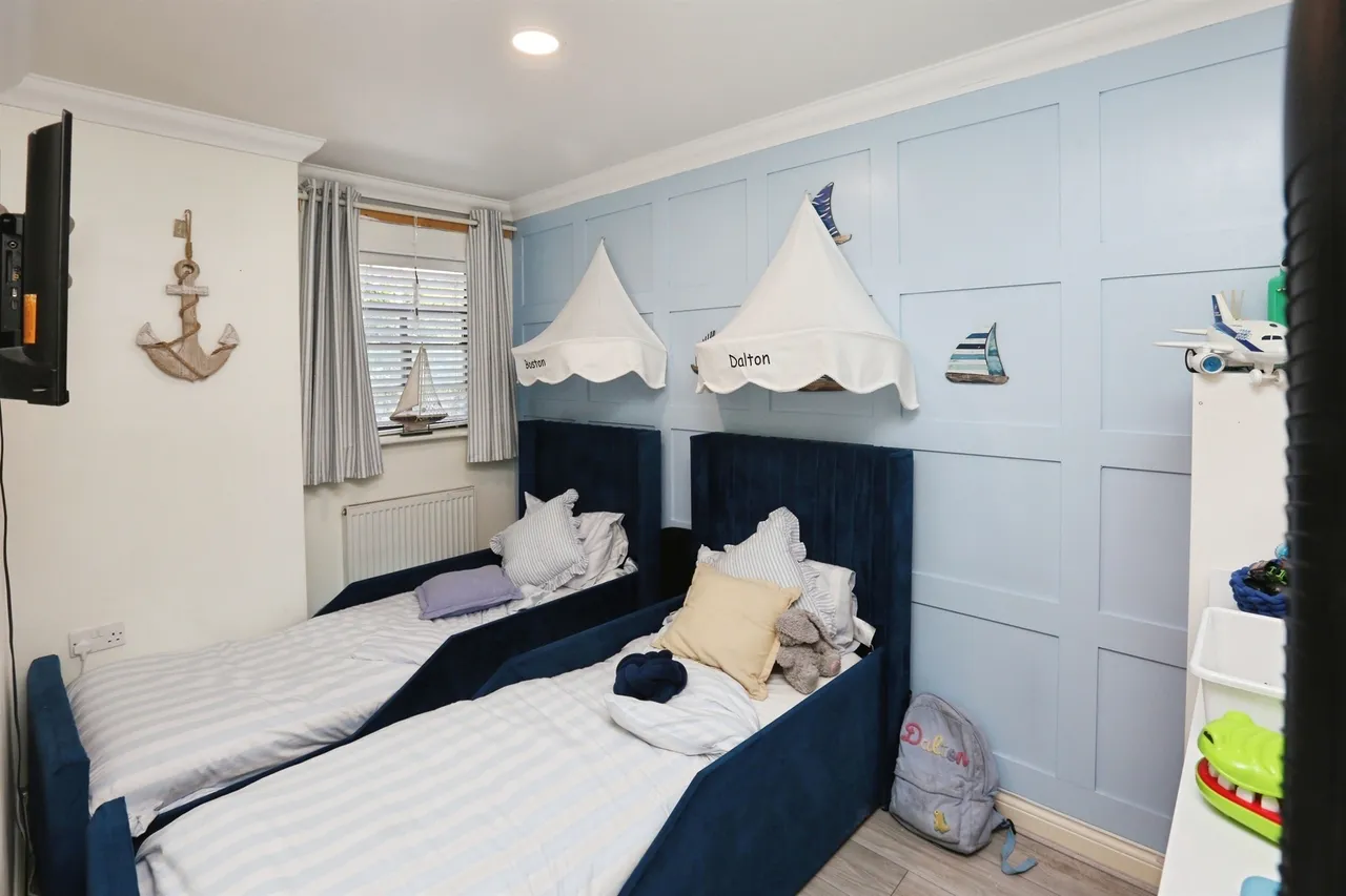 Avenue Road, Gosport, photo 6