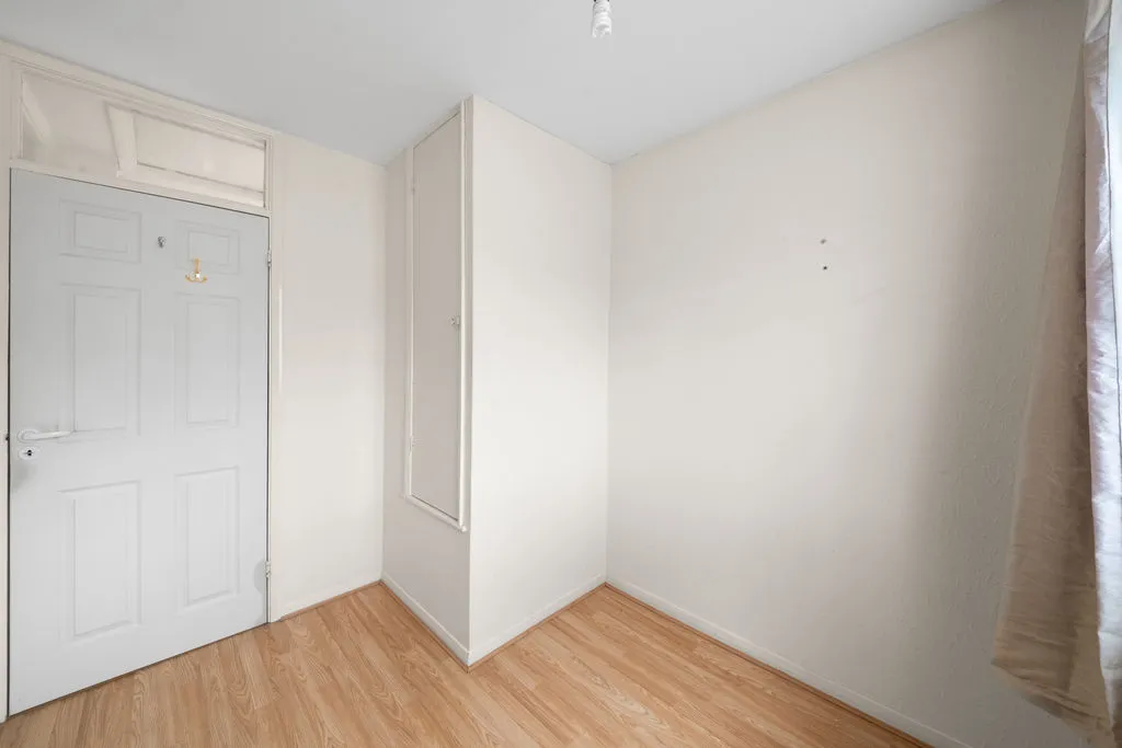 Godfrey Avenue, Northolt, UB5, photo 12