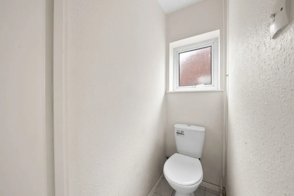 Godfrey Avenue, Northolt, UB5, photo 14