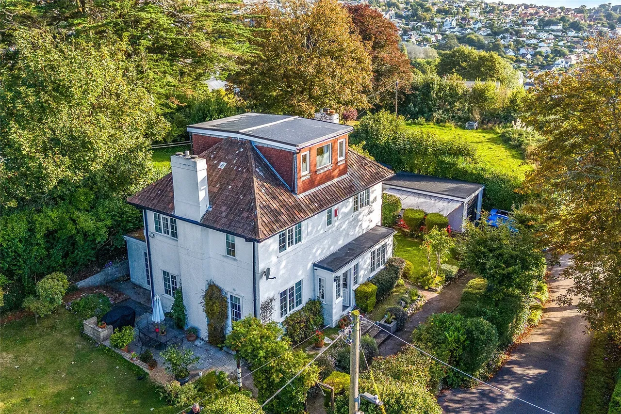 4 bed property for sale — Lorris Drive, Teignmouth, Devon, TQ14