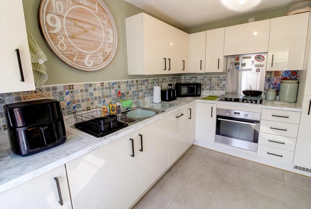 Lower Farm Way, Nuneaton, CV10, photo 2