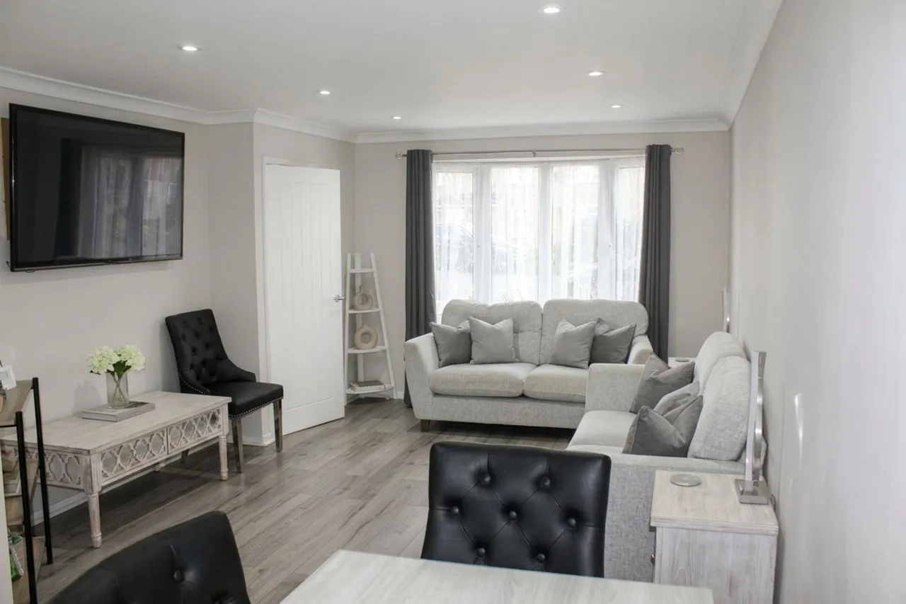 Churchill Avenue, Brigg, DN20, photo 3