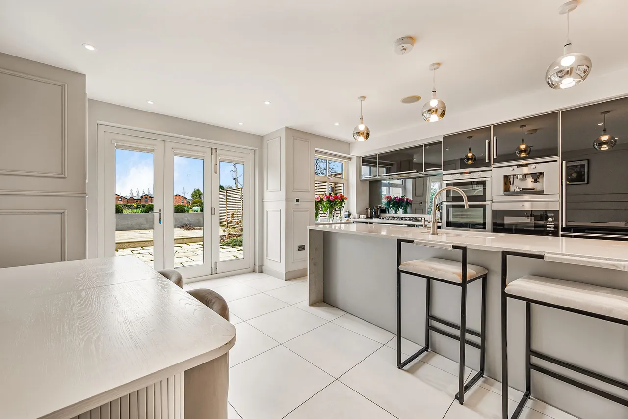 Edge View Crescent, Alderley Edge, photo 4