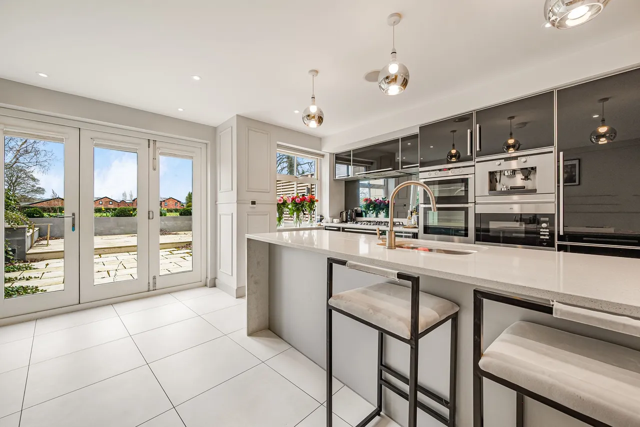 Edge View Crescent, Alderley Edge, photo 5