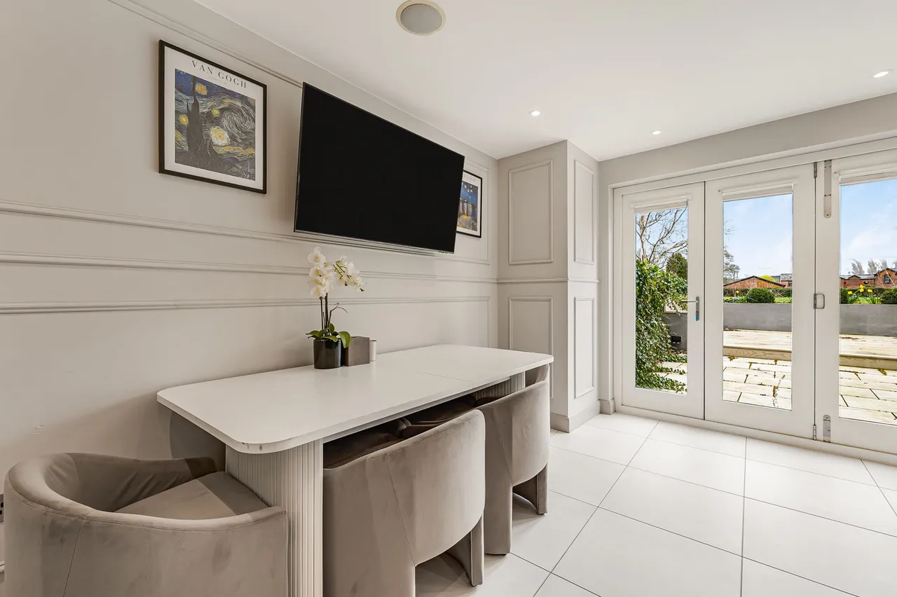 Edge View Crescent, Alderley Edge, photo 6