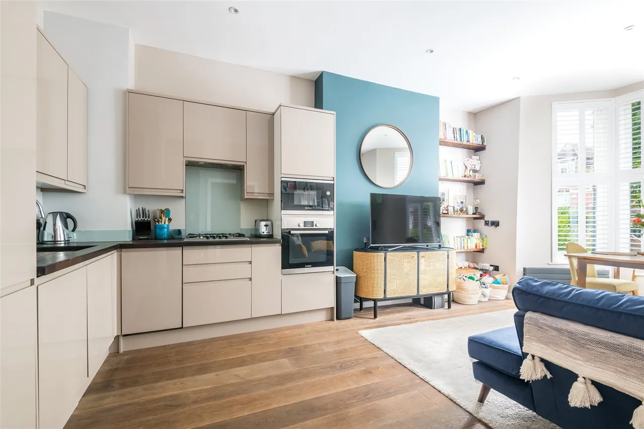 Lordship Lane, SE22, photo 6