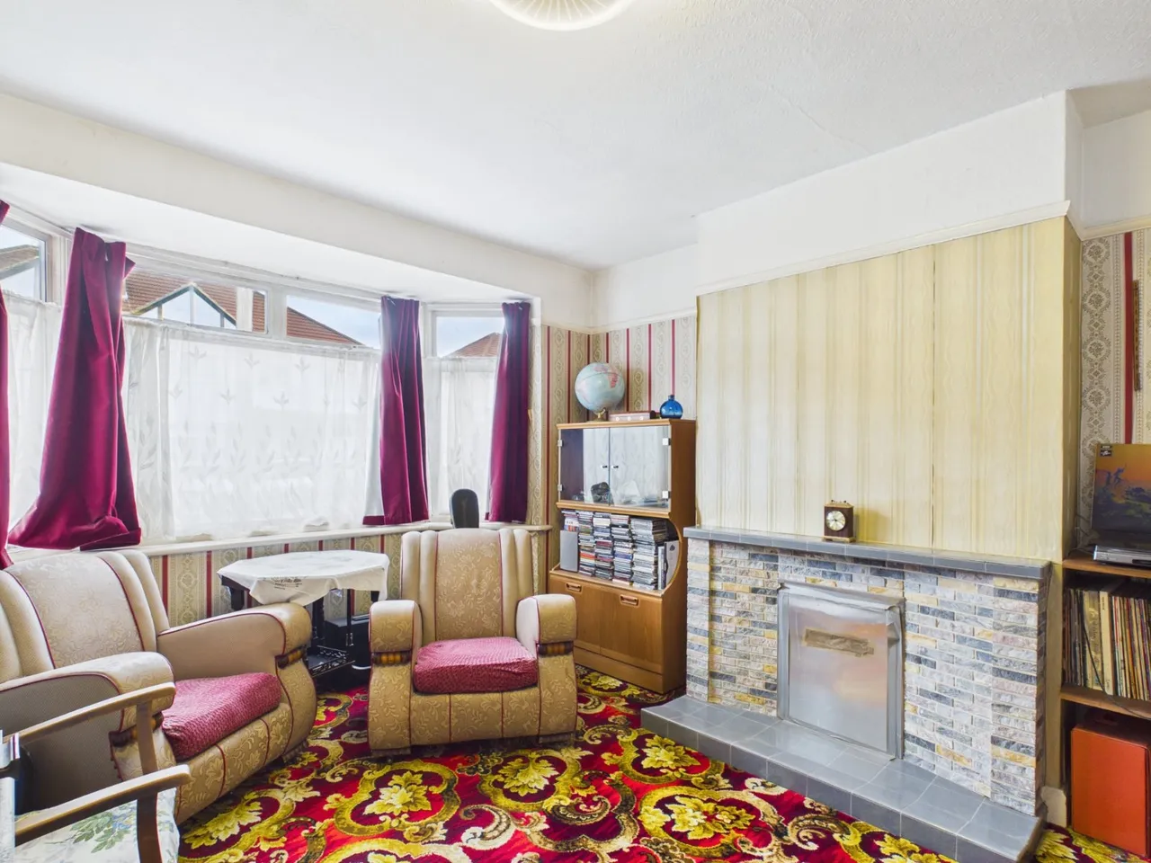 Templedene Avenue, Staines-upon-Thames, TW18, photo 2