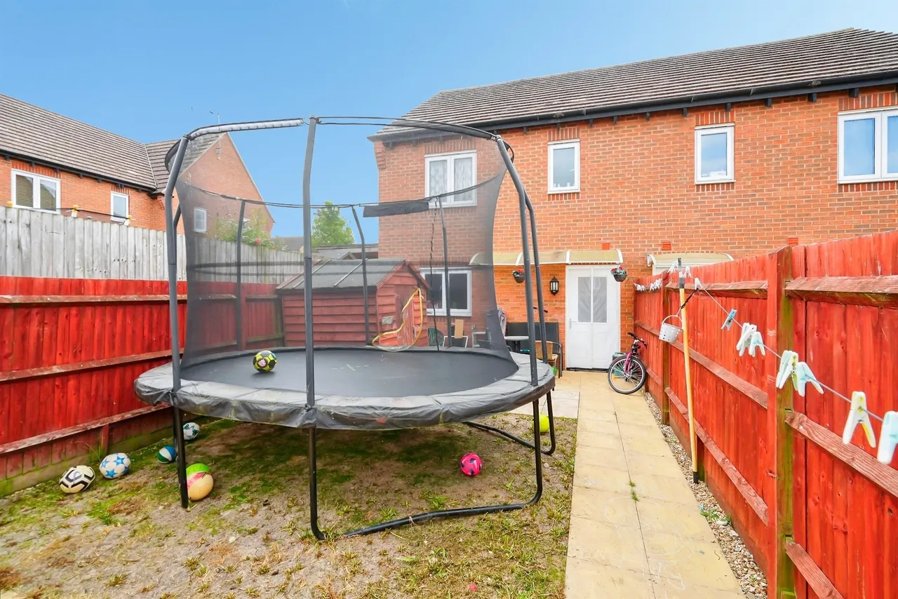 Greenfinch Road, Didcot, photo 4