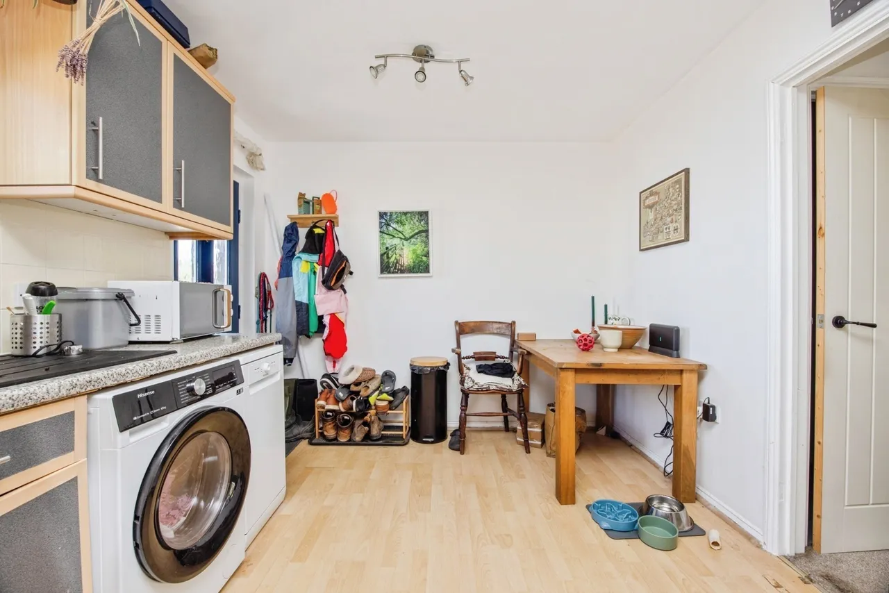 Helena Court, Penwithick, PL26, photo 19