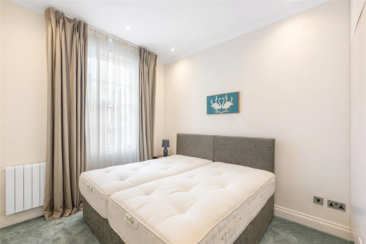 Abingdon Villas, London, W8, photo 7