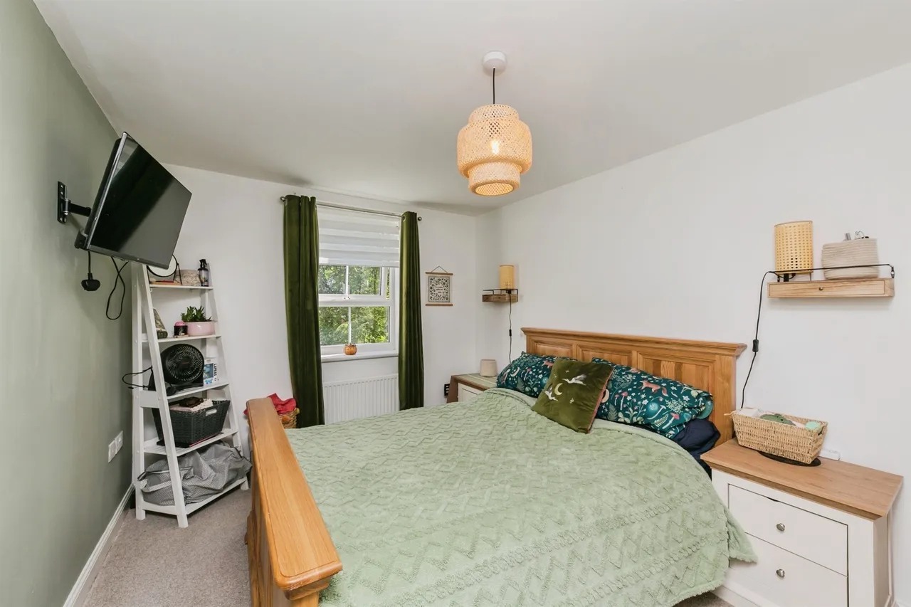 Hazel Way, Edleston, CW5, photo 9