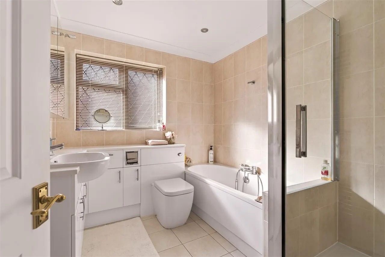 Cherry Tree Close, High Salvington, photo 19