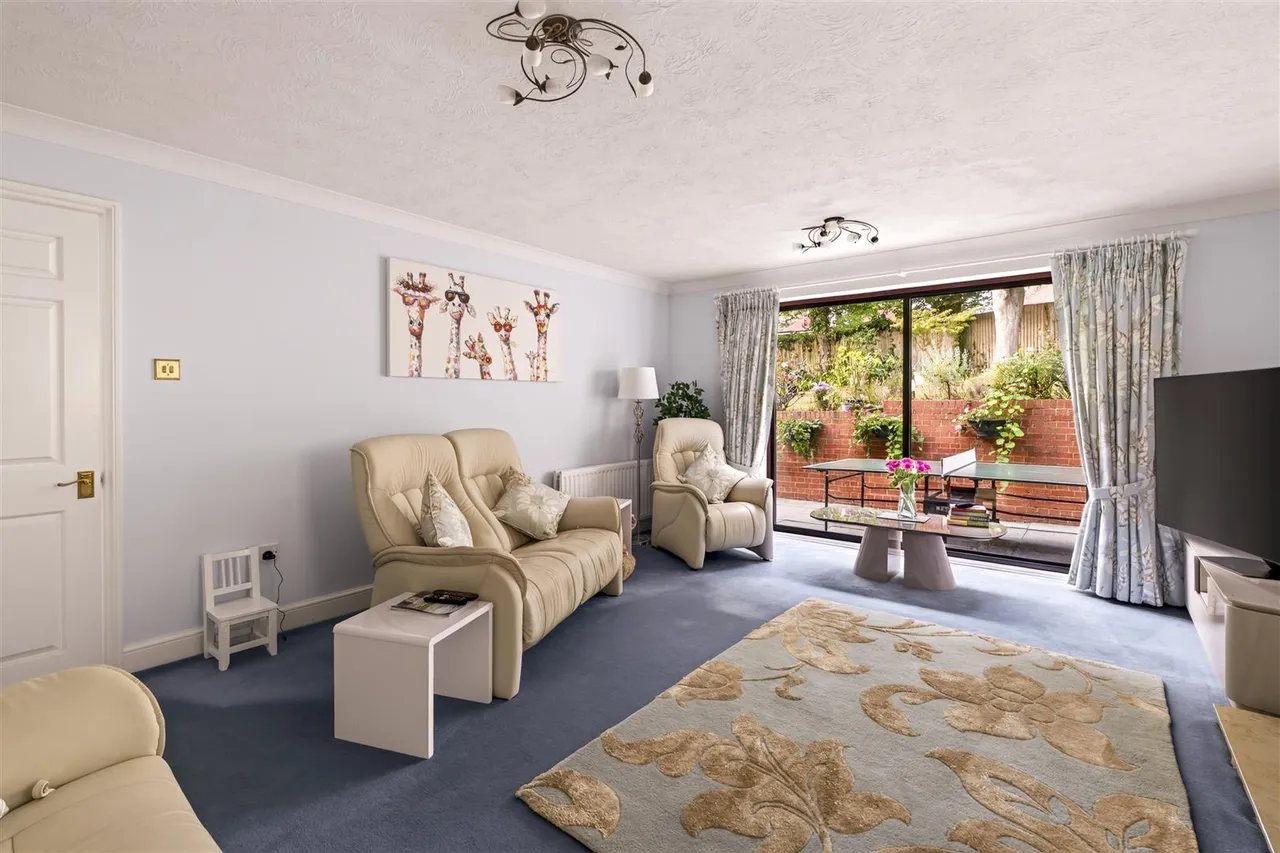 Cherry Tree Close, High Salvington, photo 6