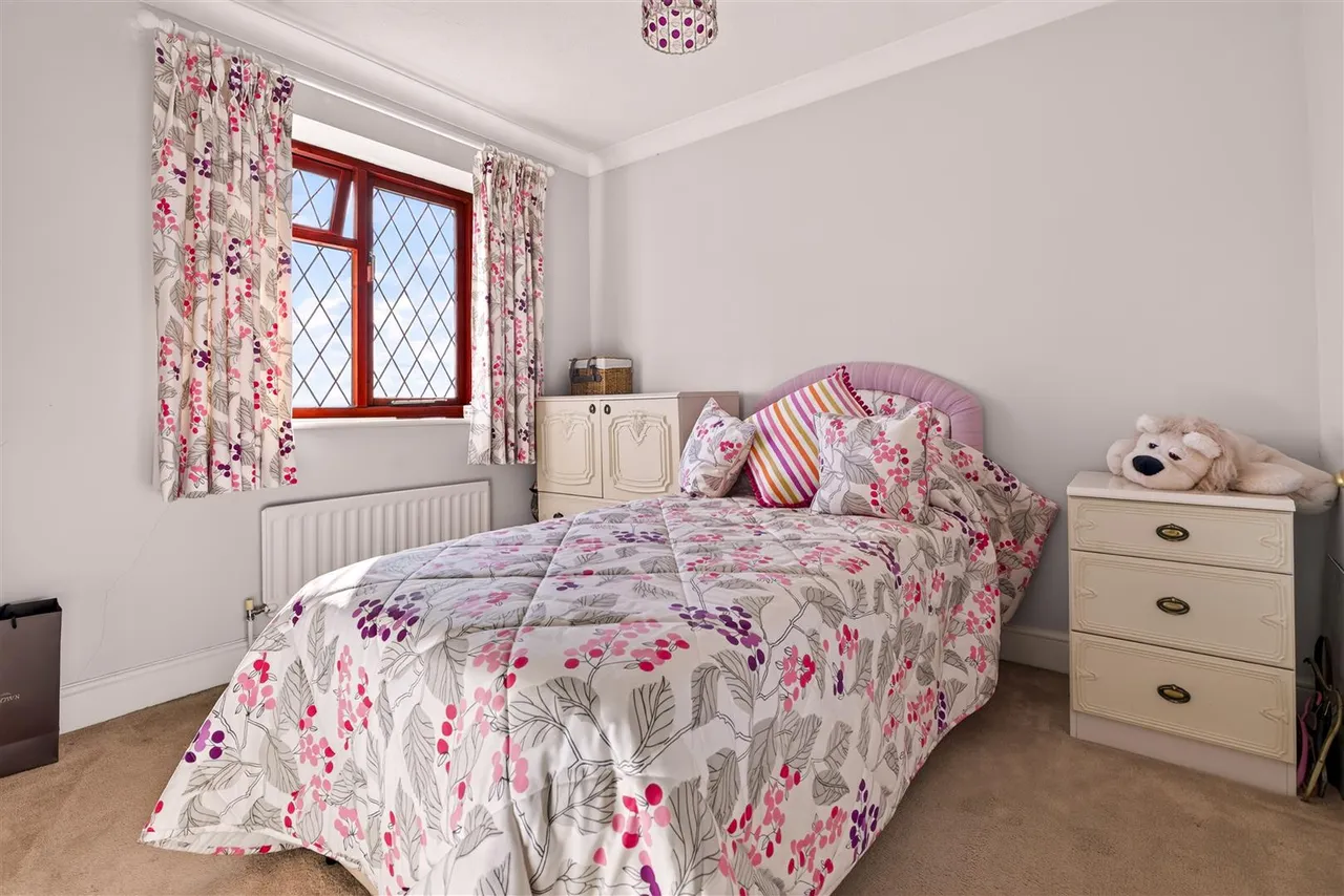 Cherry Tree Close, High Salvington, photo 17