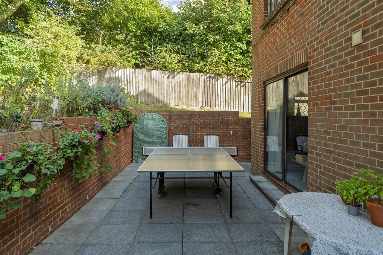 Cherry Tree Close, High Salvington, photo 26