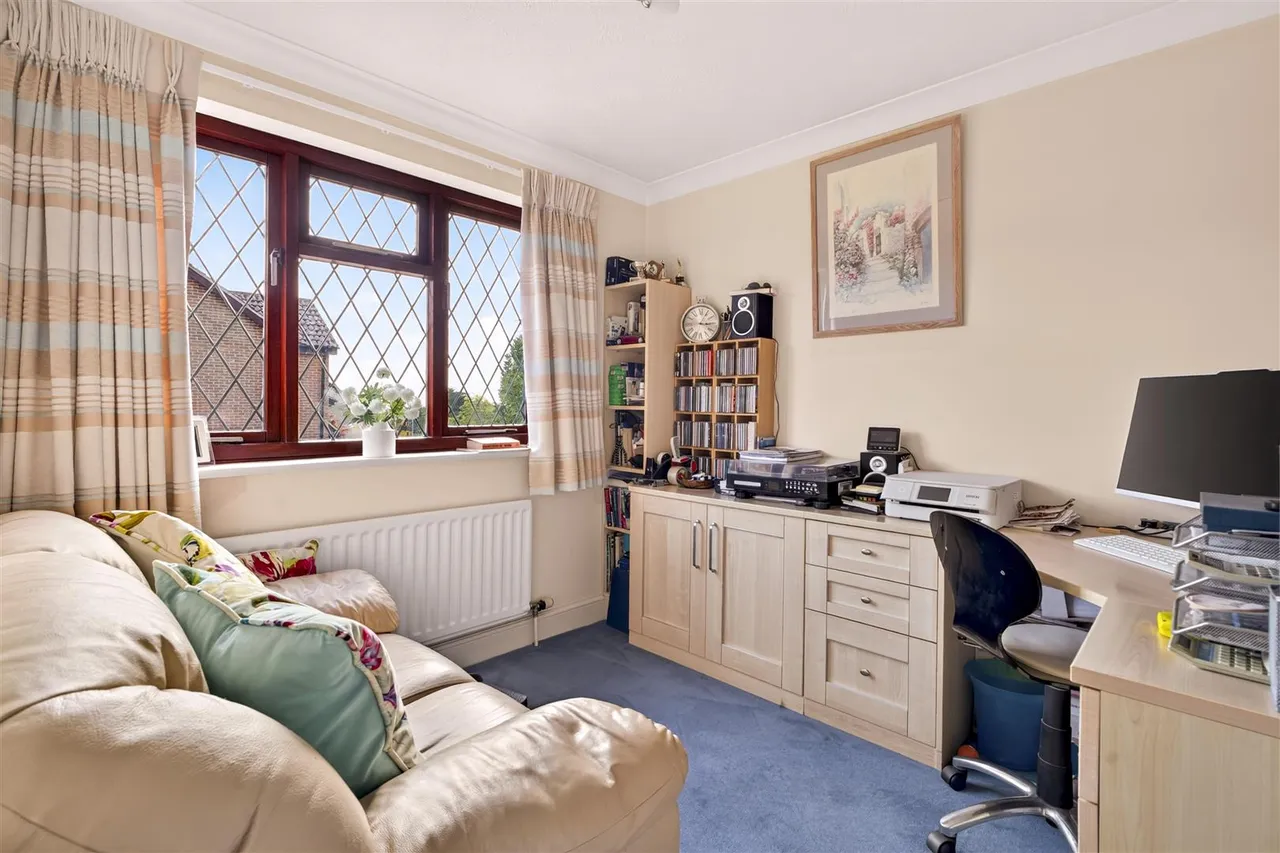 Cherry Tree Close, High Salvington, photo 10