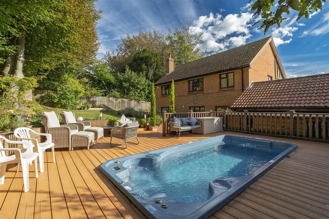 Cherry Tree Close, High Salvington, photo 4
