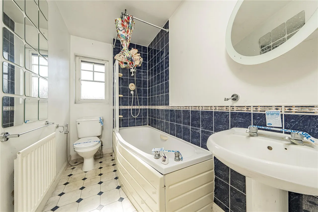 Palmerston Road, Osterley, TW3, photo 11