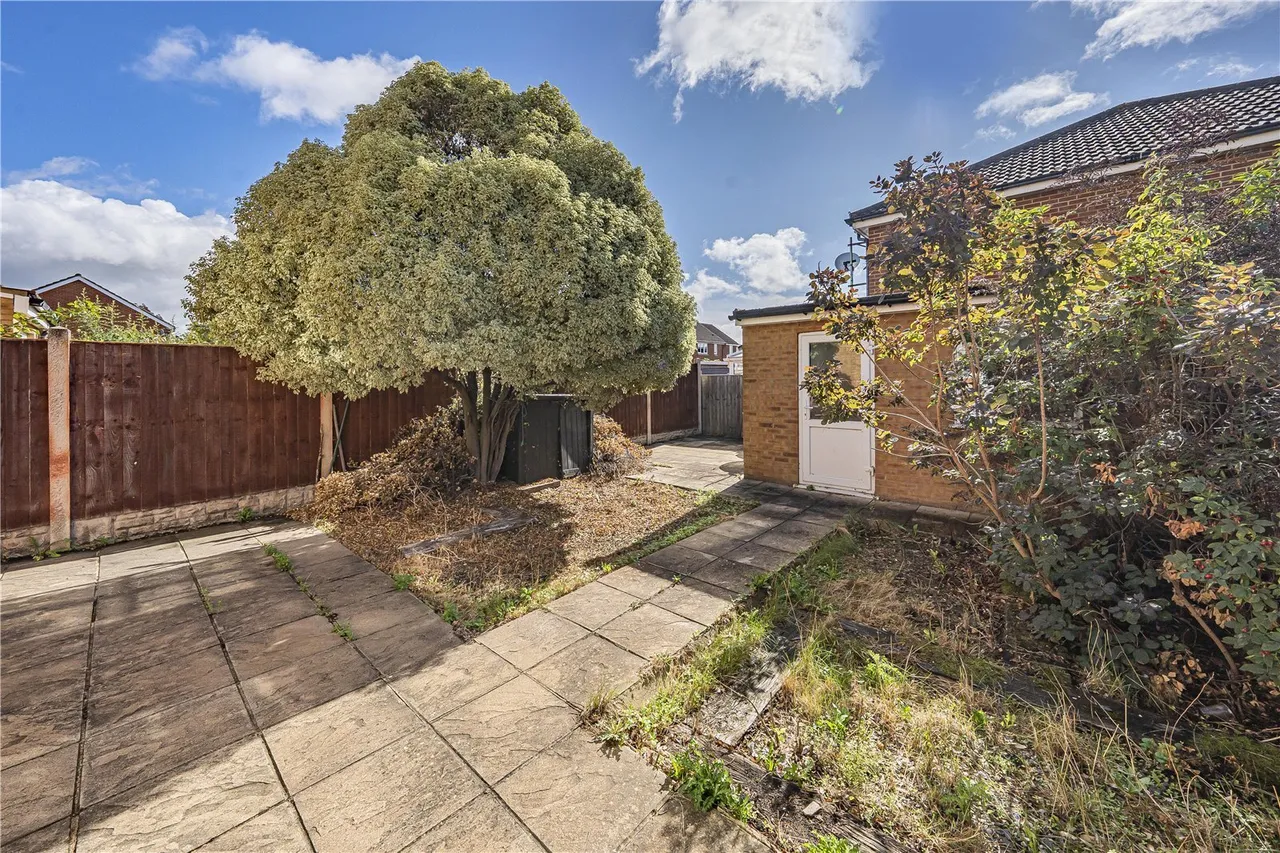 Palmerston Road, Osterley, TW3, photo 12