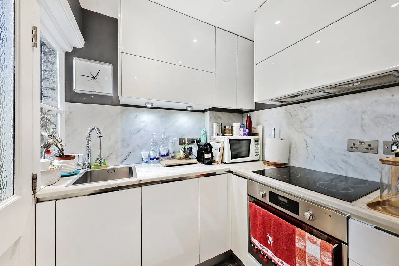 Prince of Wales Drive, Battersea, SW11, photo 4