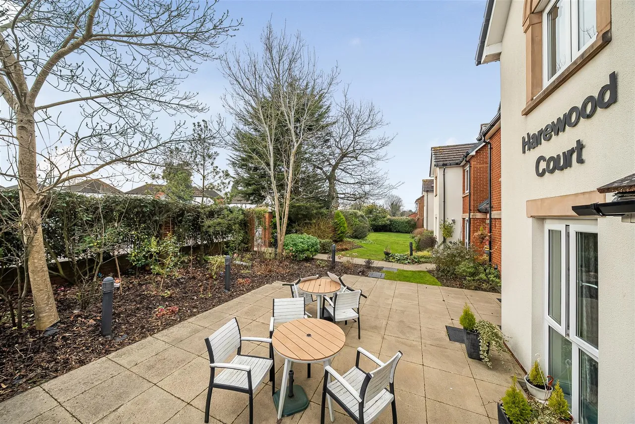 Limpsfield Road, Warlingham, CR6, photo 9