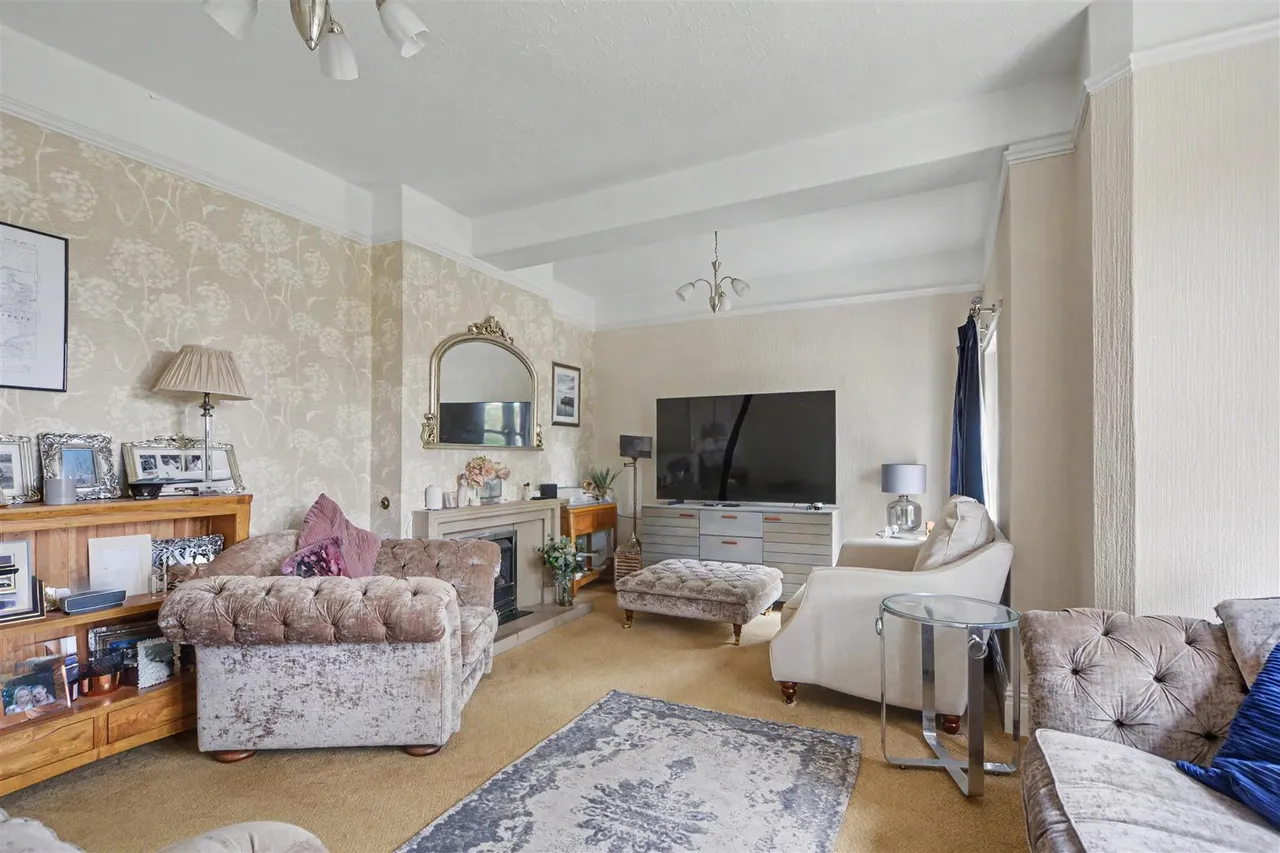 Victoria Avenue, Borrowash, DE72, photo 3