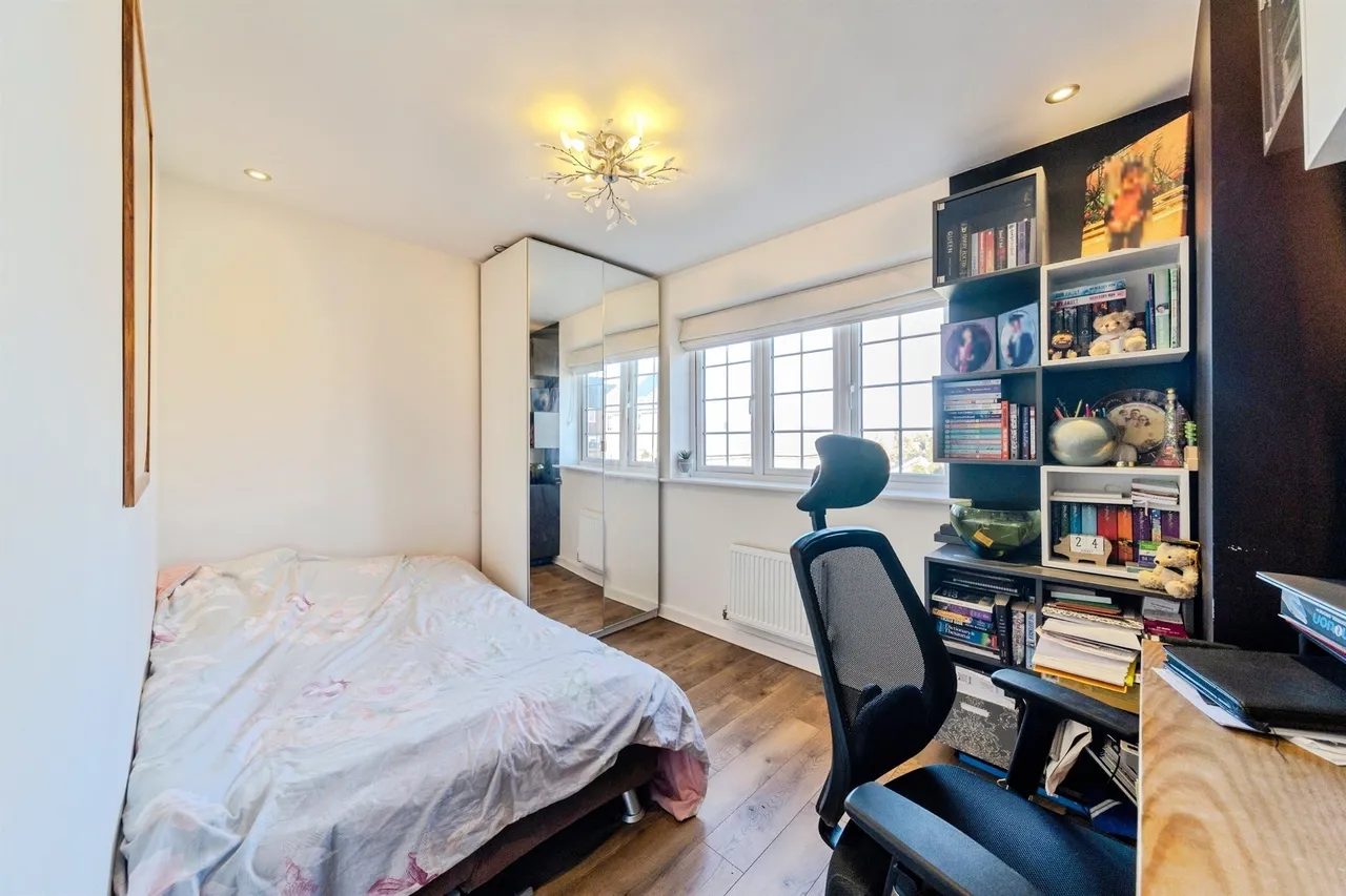 Knibb Drive, Hanslope, MK19, photo 14