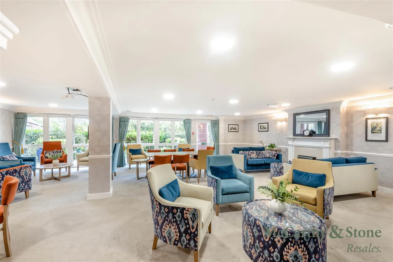 Chester Road, Little Sutton, CH66, photo 14