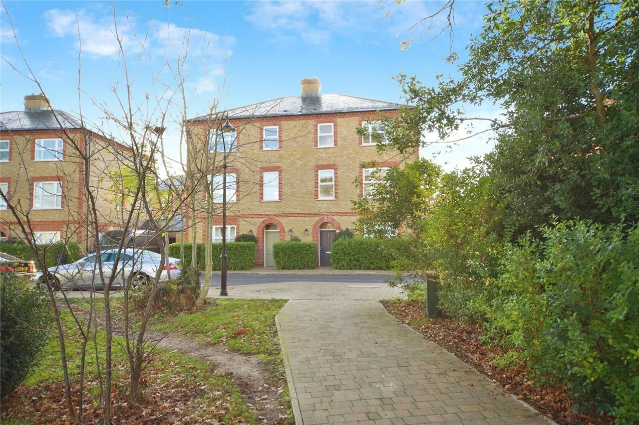 Sassoon Drive, Barnet, EN4, photo 29
