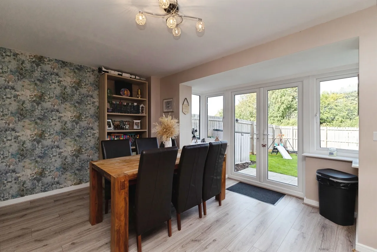 Greenfield Way, Stockton-On-Tees, photo 4