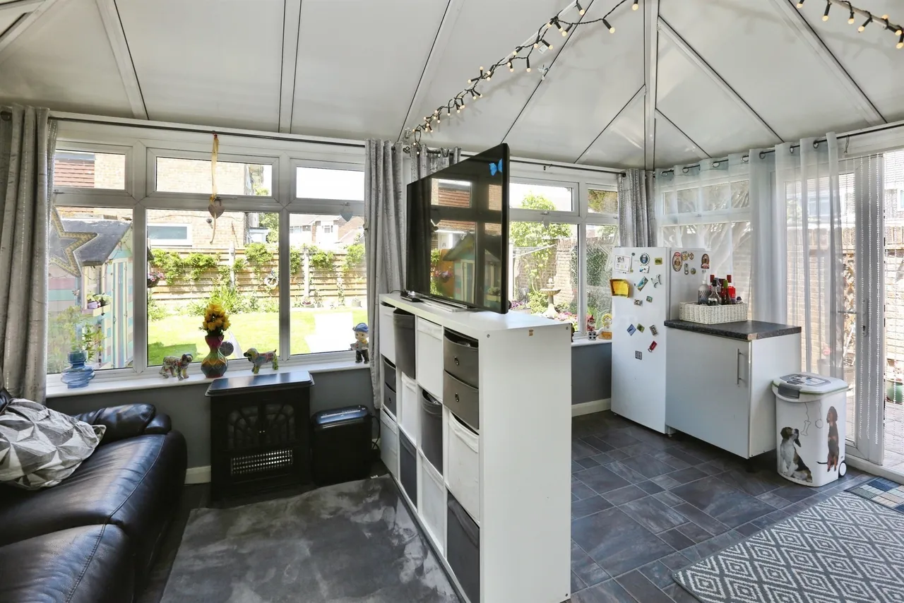 Buckland Close, Eastleigh, photo 11