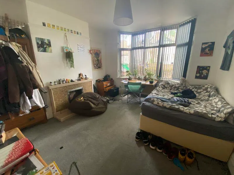 Harlaxton Drive, Lenton, NG7, photo 9