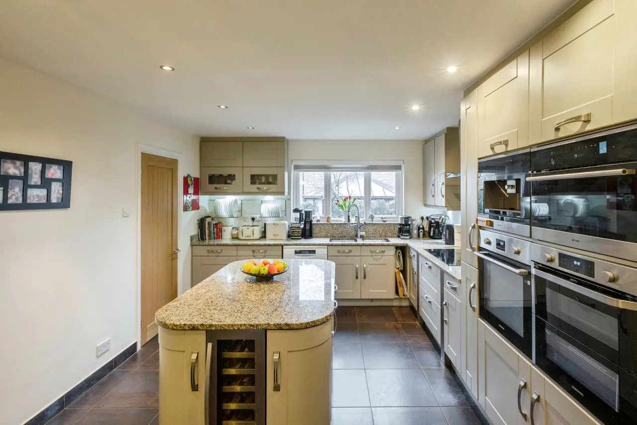 Rectory Close, Skelbrooke, Doncaster, South Yorkshire, DN6, photo 6