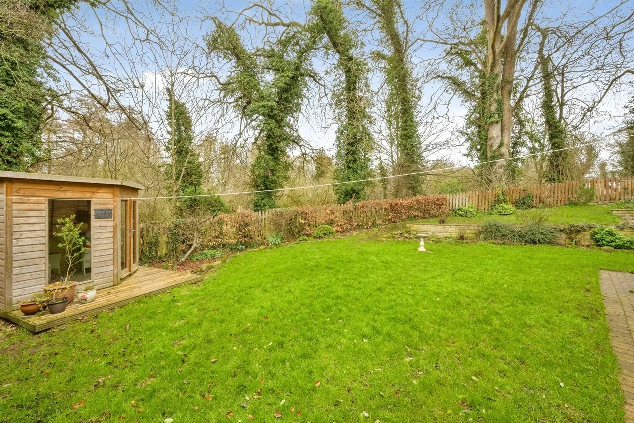 Rectory Close, Skelbrooke, Doncaster, South Yorkshire, DN6, photo 21