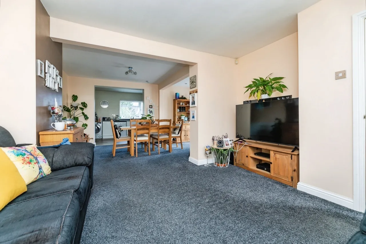 Batworth Drive, Sheffield, S5, photo 7