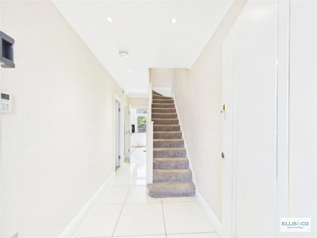 Brampton Grove, Kenton, HA3, photo 10