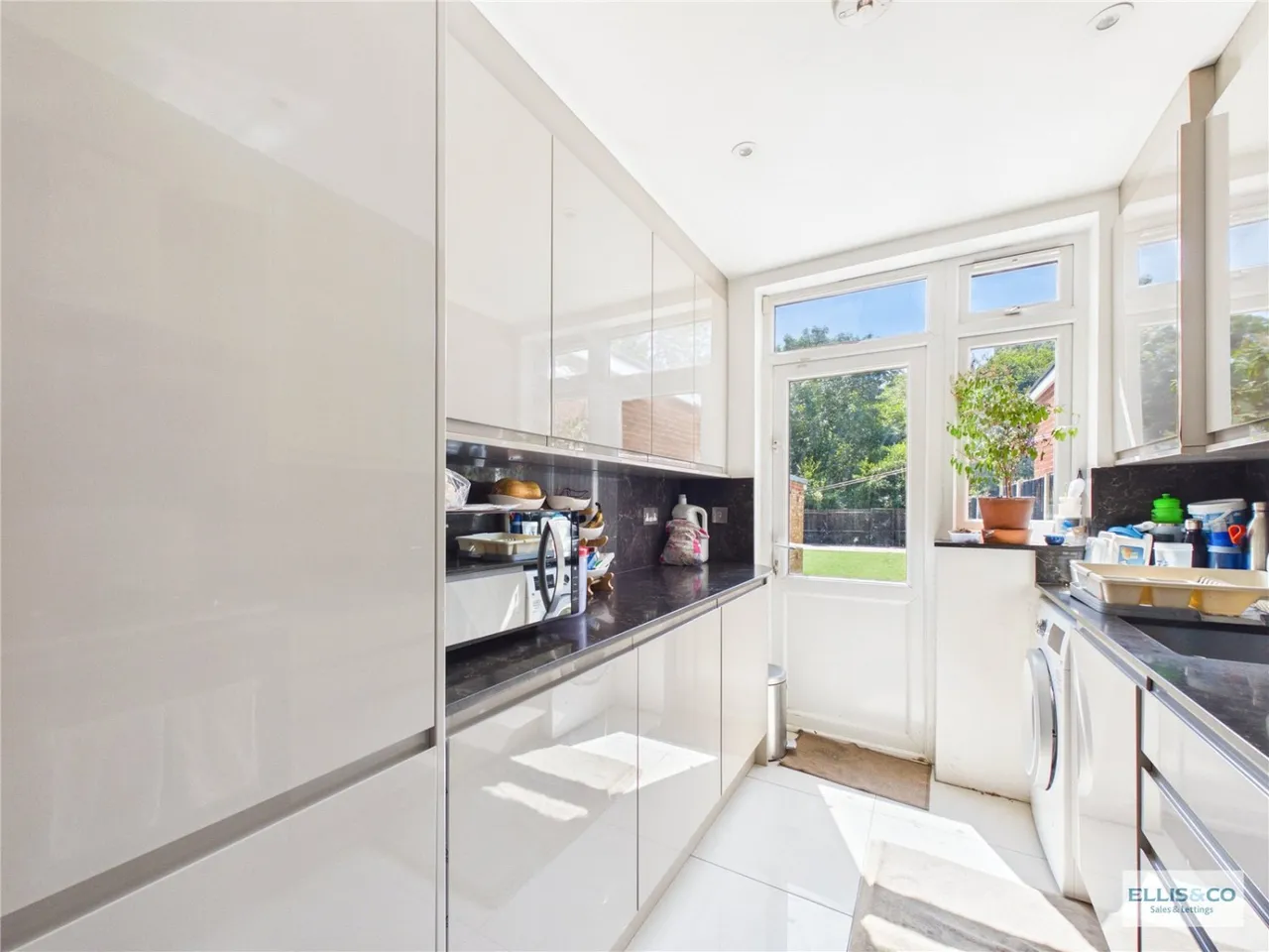 Brampton Grove, Kenton, HA3, photo 9