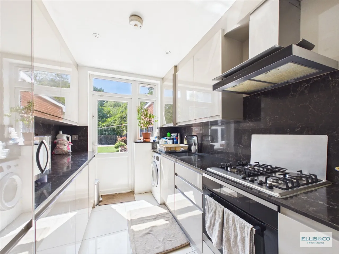 Brampton Grove, Kenton, HA3, photo 8