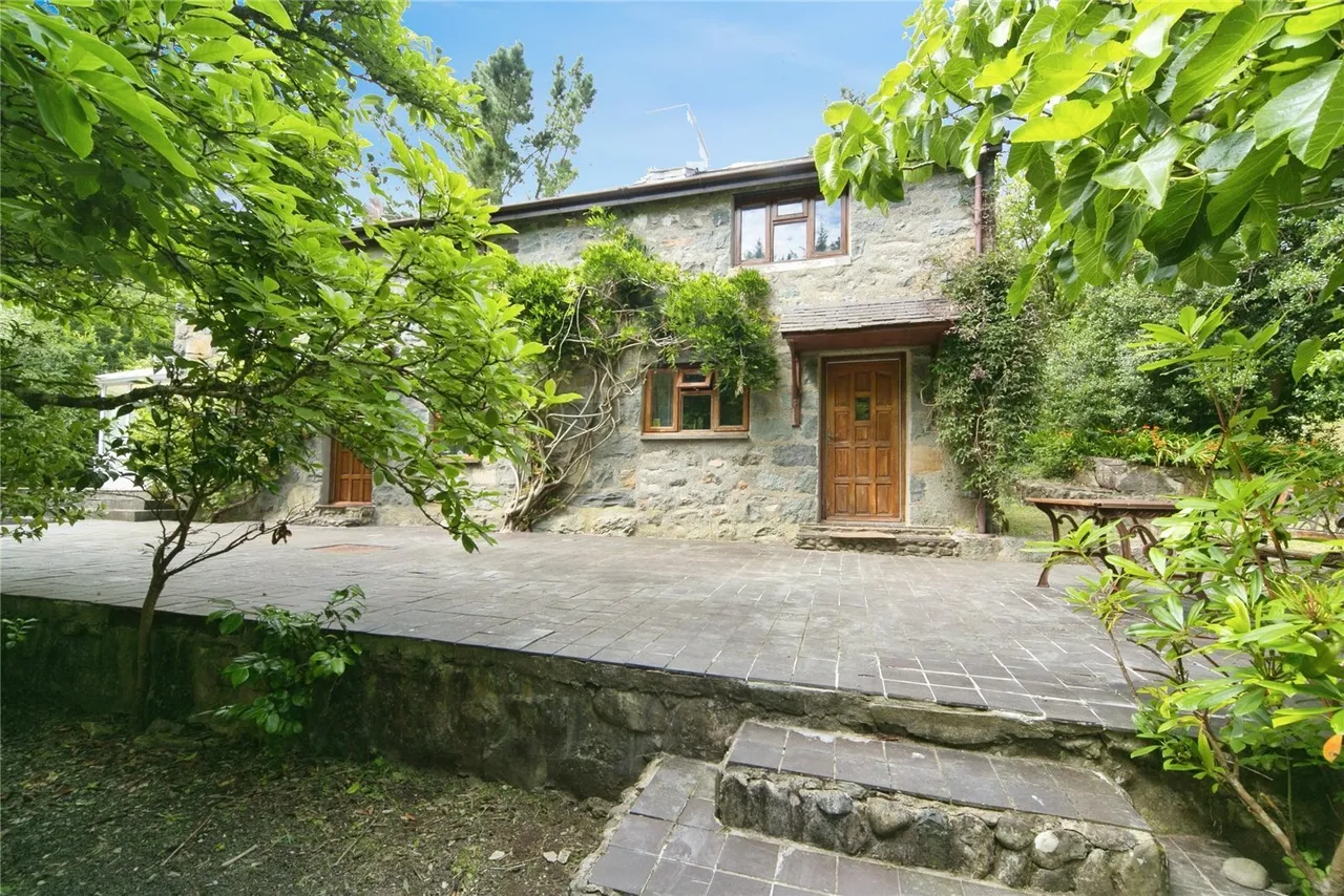 Llanbedrog, LL53, photo 16