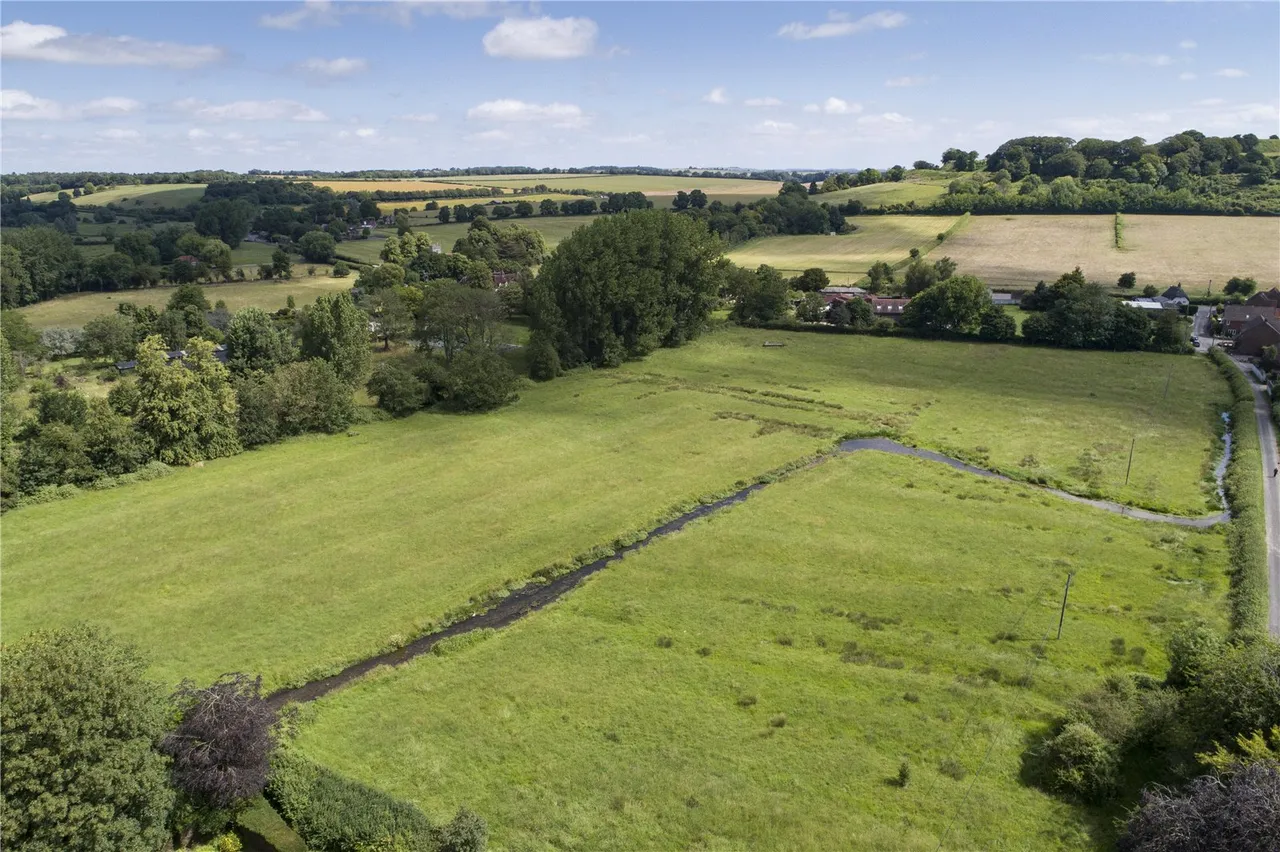 Mill Lane, Stratford sub Castle, Salisbury, Wiltshire, SP1 3LJ, photo 14