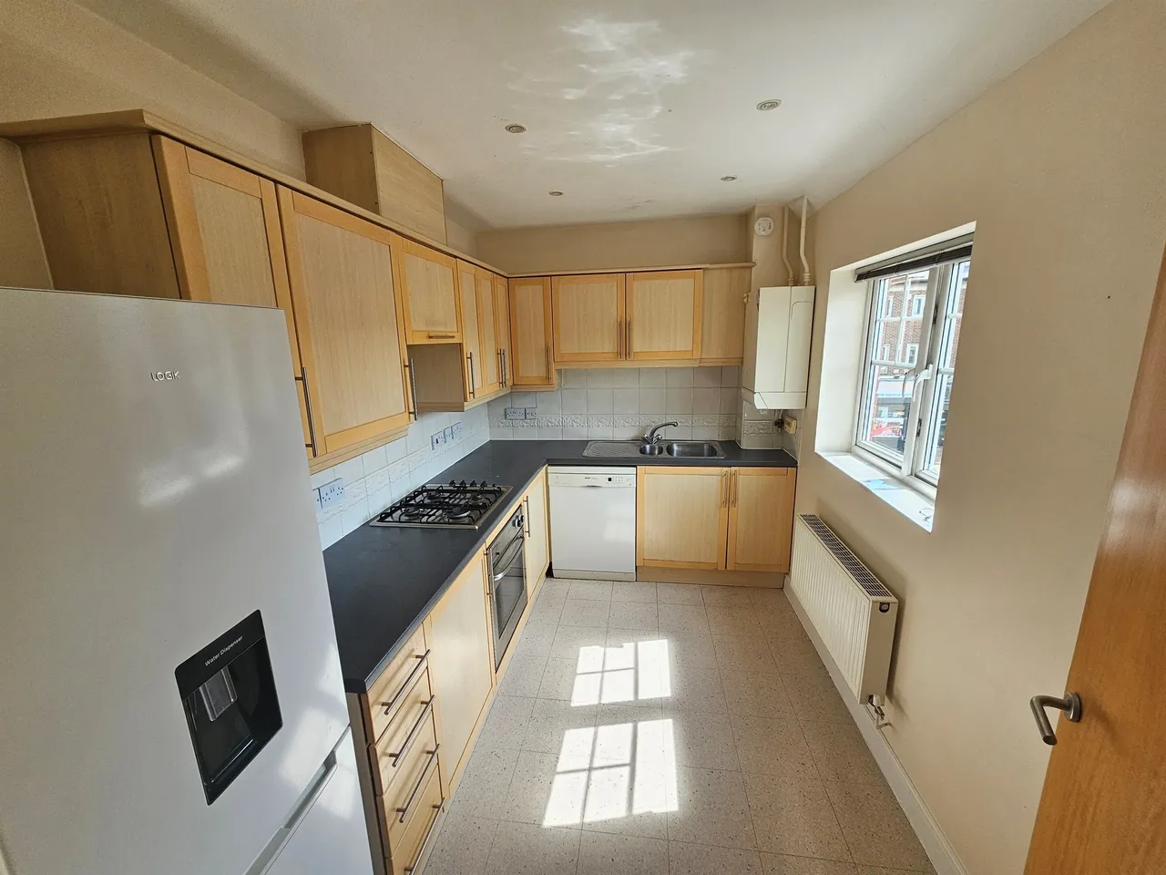 Buckingham Street, Aylesbury, photo 8