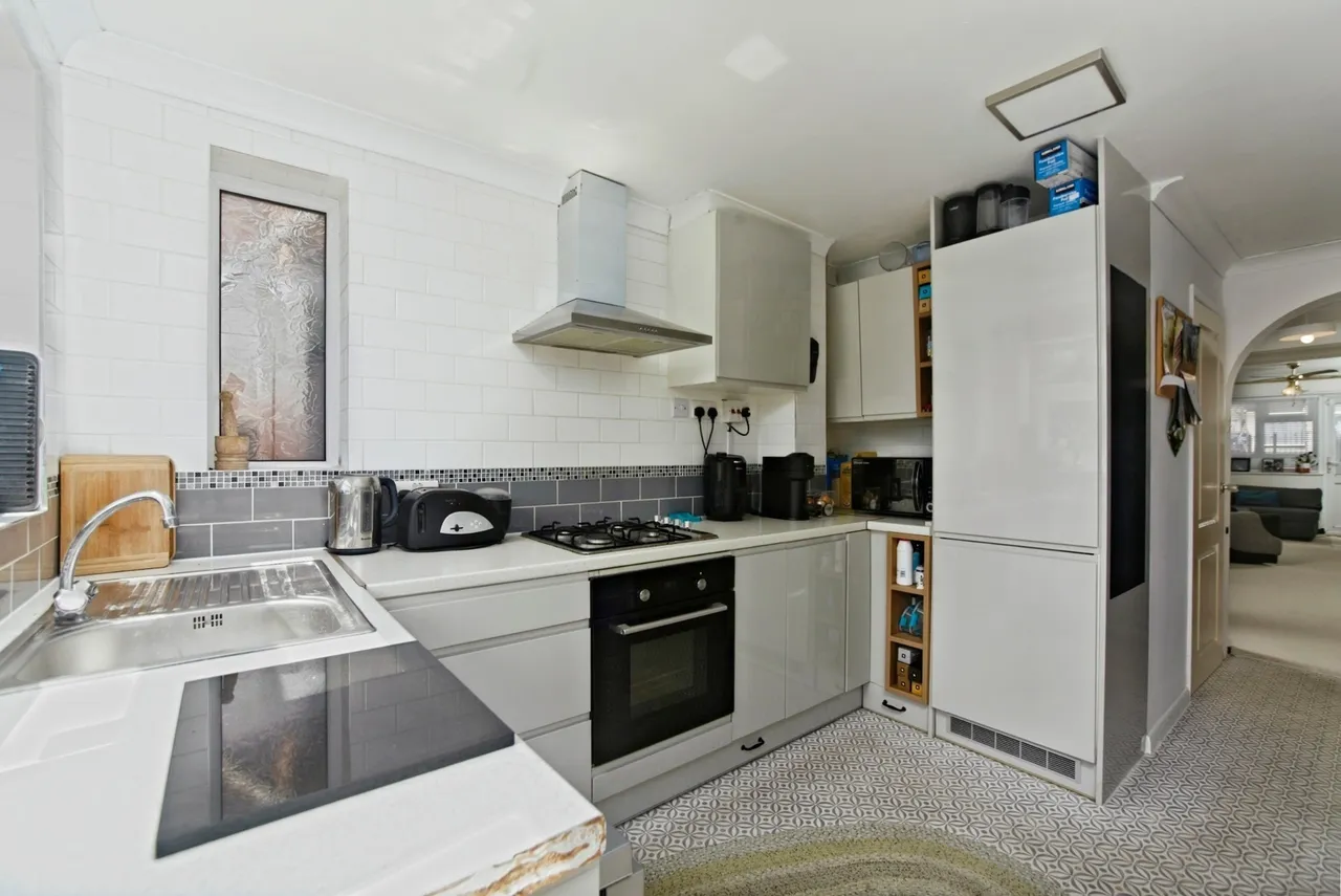 Longley Road, CROYDON, Surrey, CR0, photo 2