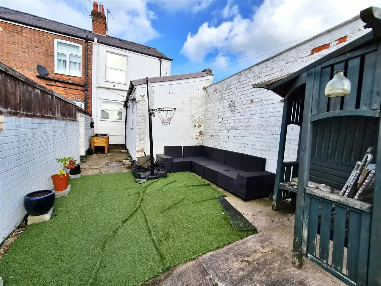 Gatewen Road, New Broughton, LL11, photo 8