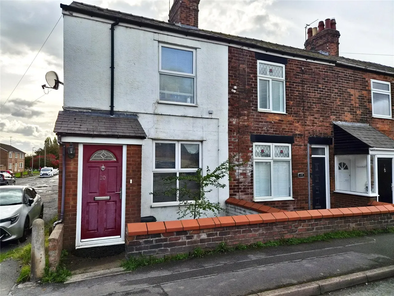 Gatewen Road, New Broughton, LL11, photo 11