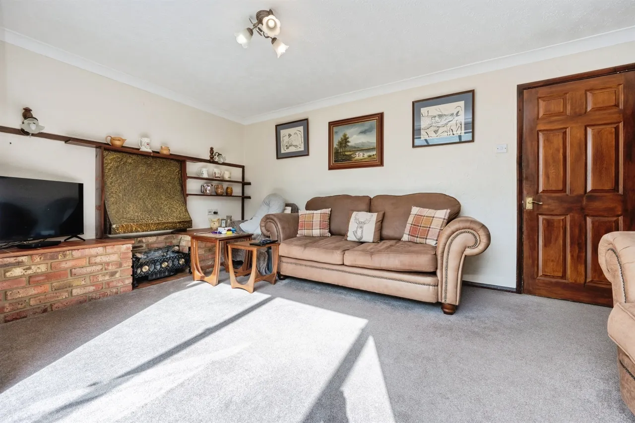 Abbotts Way, Wingrave, Aylesbury, photo 7
