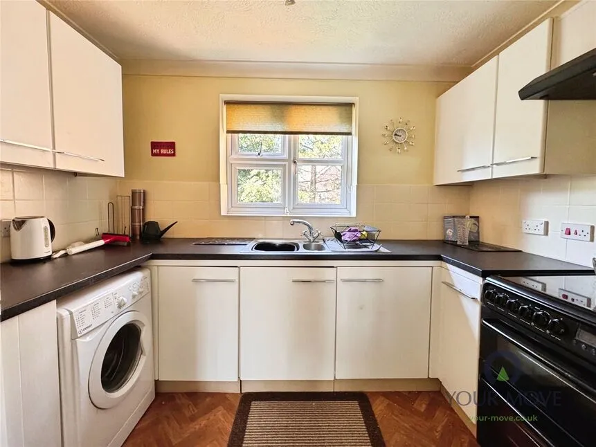 Hudson Close, Eastbourne, East Sussex, BN23, photo 4