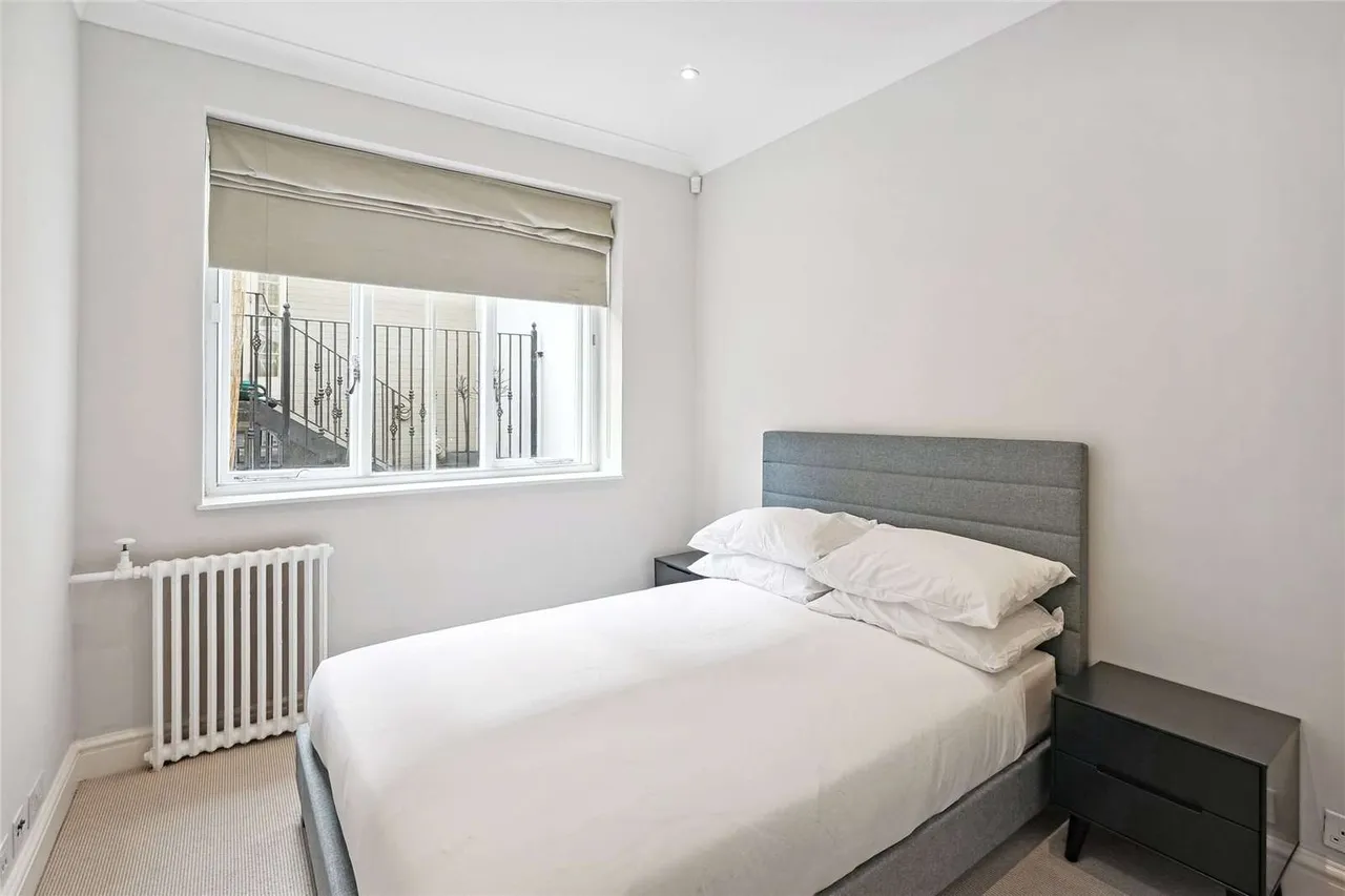 Pont Street, Knightsbridge, London, SW1X 0BD, photo 3